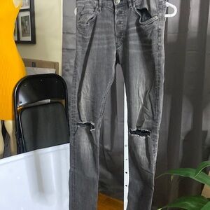 EUC black skinny jeans